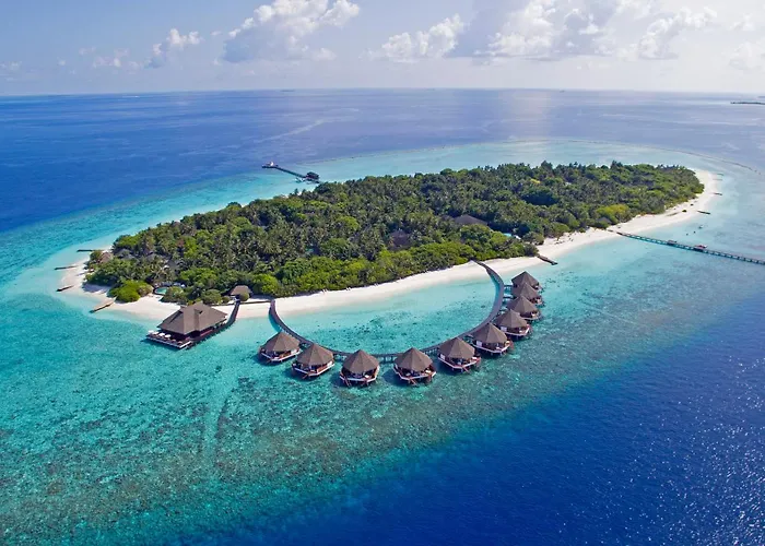 Adaaran Select Meedhupparu - Complimentary Stay For 1 Child For Stays Between April 2025 To September 2025