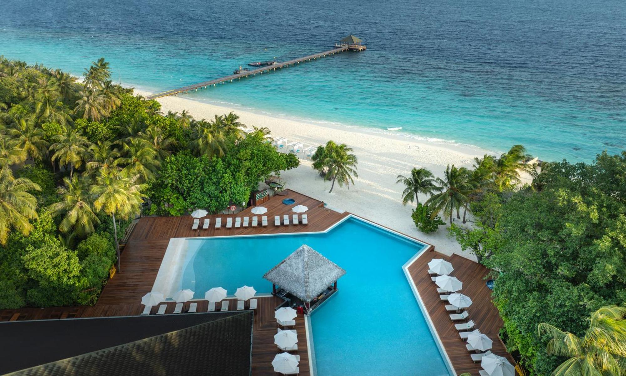 Adaaran Select Meedhupparu - Complimentary For 1 Child For Between April 2025 To September 2025 Resort